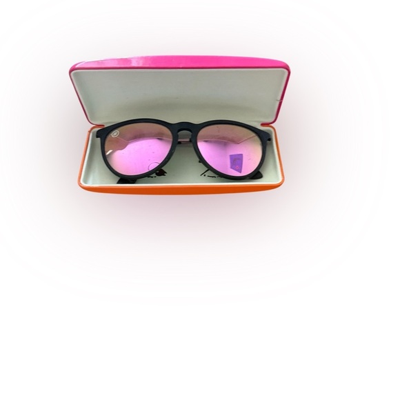 Kate Spade New York Hard Shell Glasses Case – Pink & Orange - Picture 2 of 8